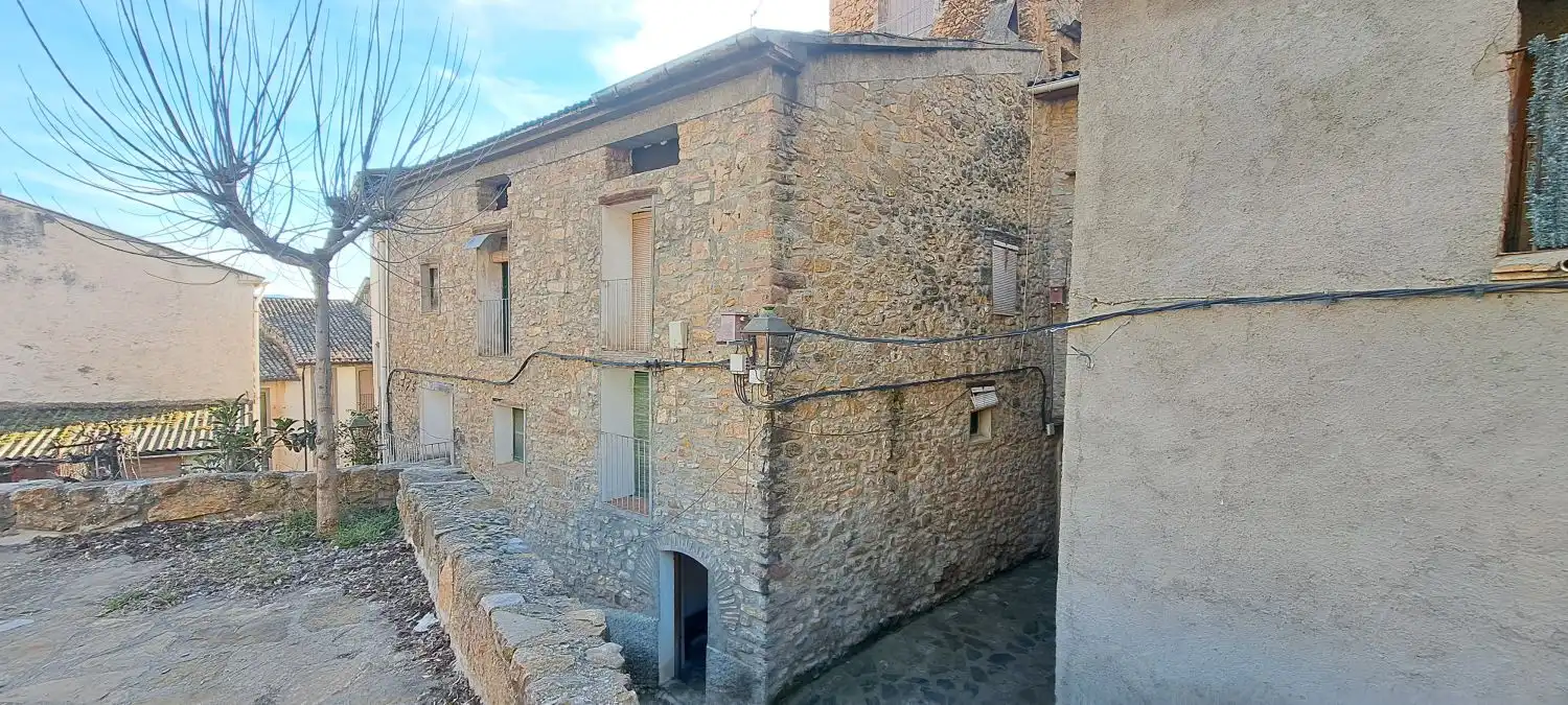 Exterior view of Houses for sale in Arén  with Storage room and Balcony