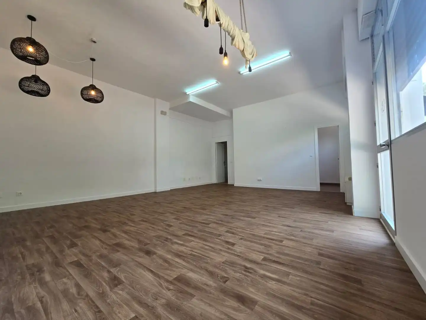 Local comercial en alquiler en Carrer de La Savina 5, imagen 8