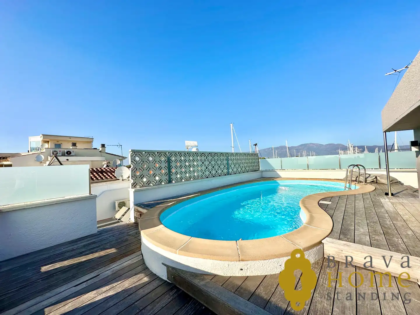 Piscina de Casa o chalet en venta en Empuriabrava con Aire acondicionado, Terraza y Piscina