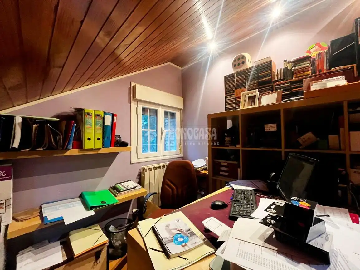 Casa adosada en venta en Sobradiel con Calefacción y Jardín privado