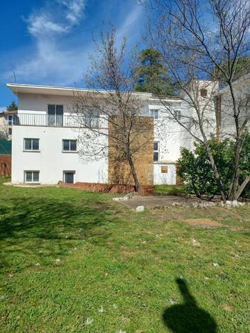 Edificio en Venta en Hoyo de Manzanares