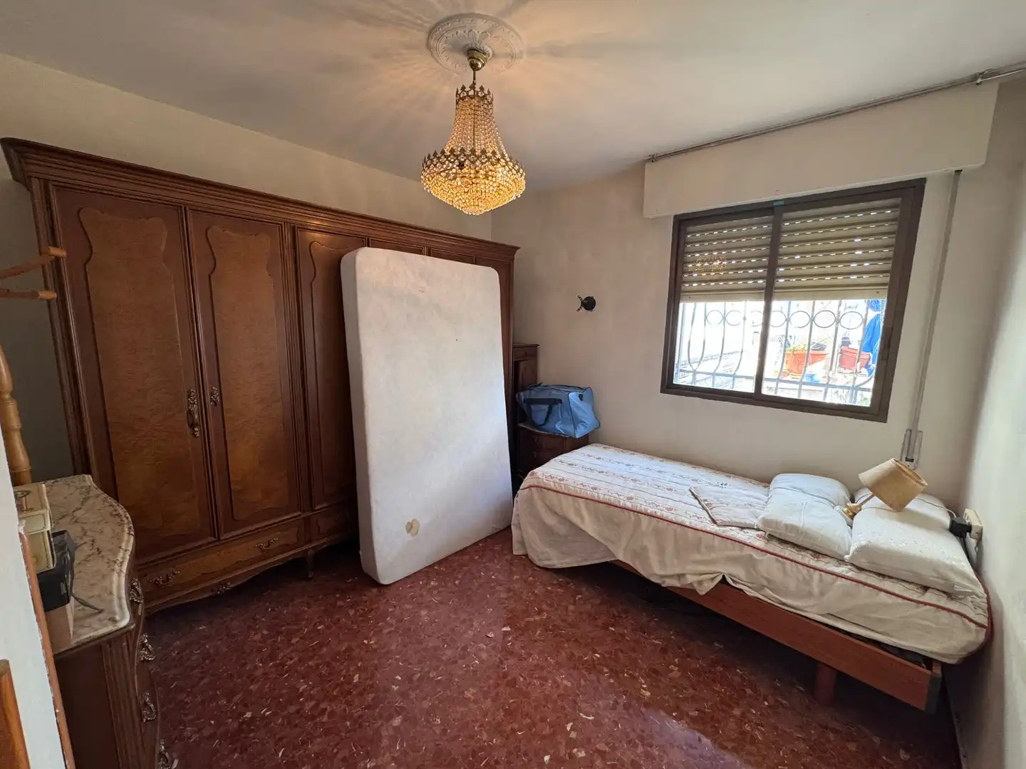 Habitación de Piso en venta en Jaén con Calefacción, Terraza y Amueblado