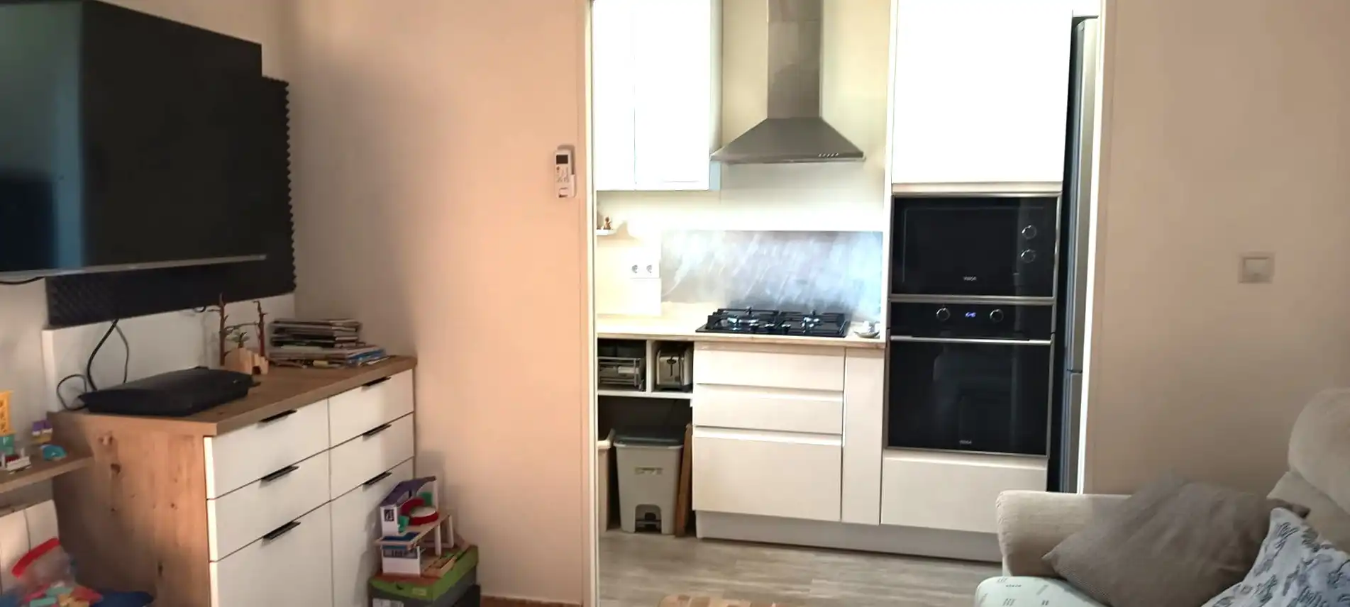 Cuina de Pis en venda en Terrassa amb Aire condicionat, Calefacció i Forn