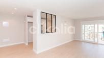 Bedroom of Flat for sale in Málaga Capital  with Air Conditioner, Terrace and Balcony