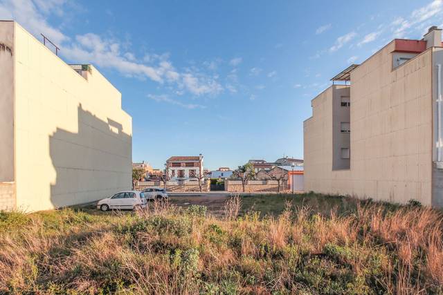 Terreno en Venta en Ps De La Generalitat en Santa Bàrbara