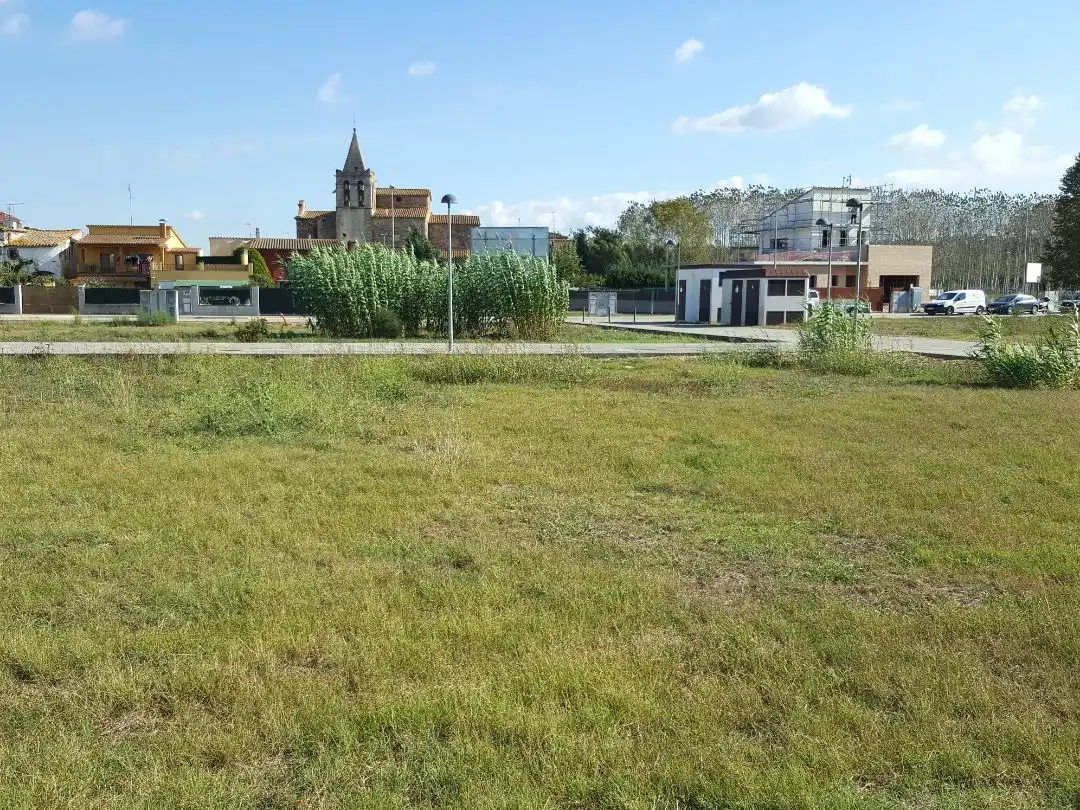 Terreny residencial en venda a Jaume Tapias i Boadas 49