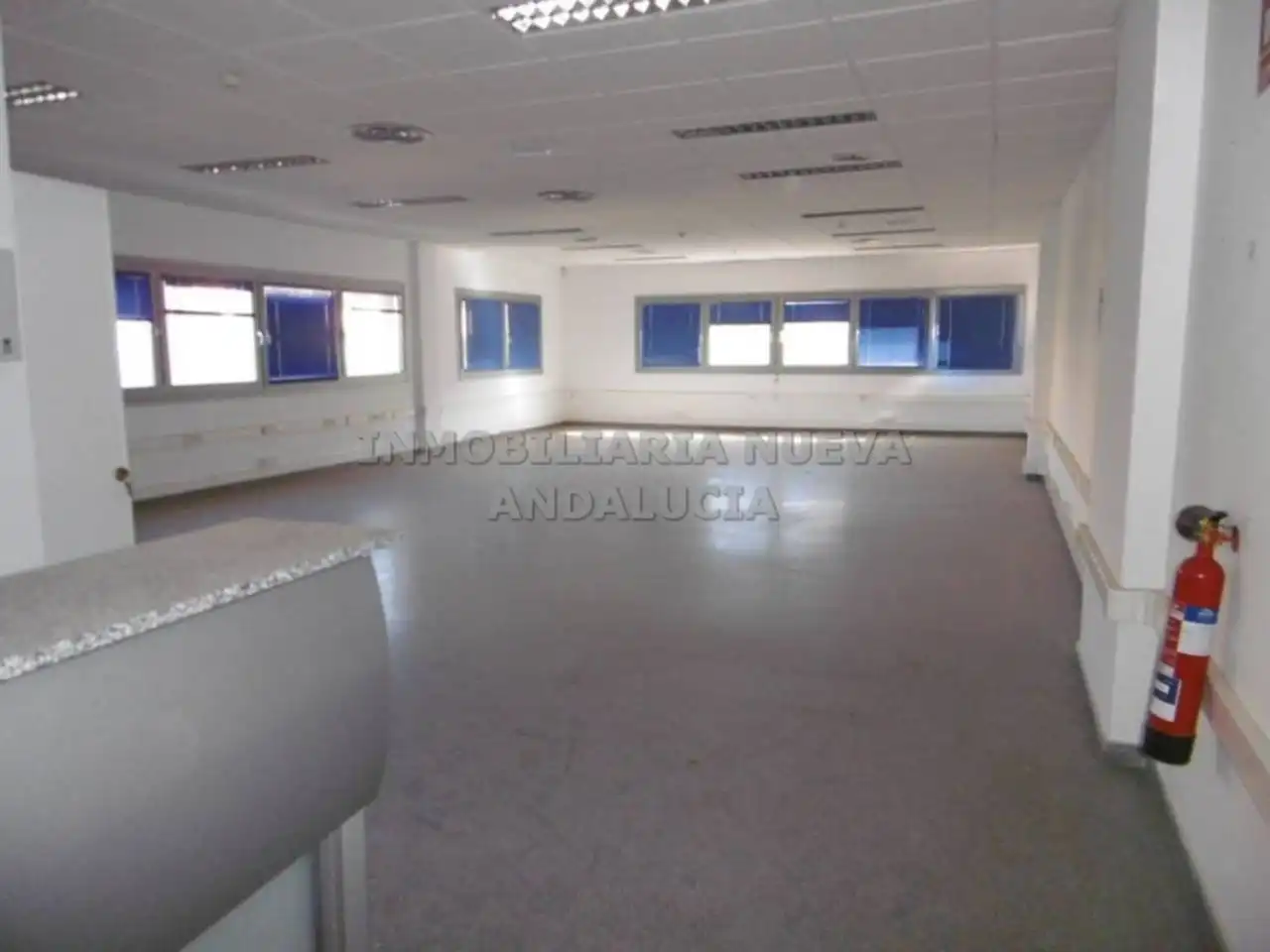 Oficina de alquiler en Nueva Almería - Cortijo Grande - Vega de Acá