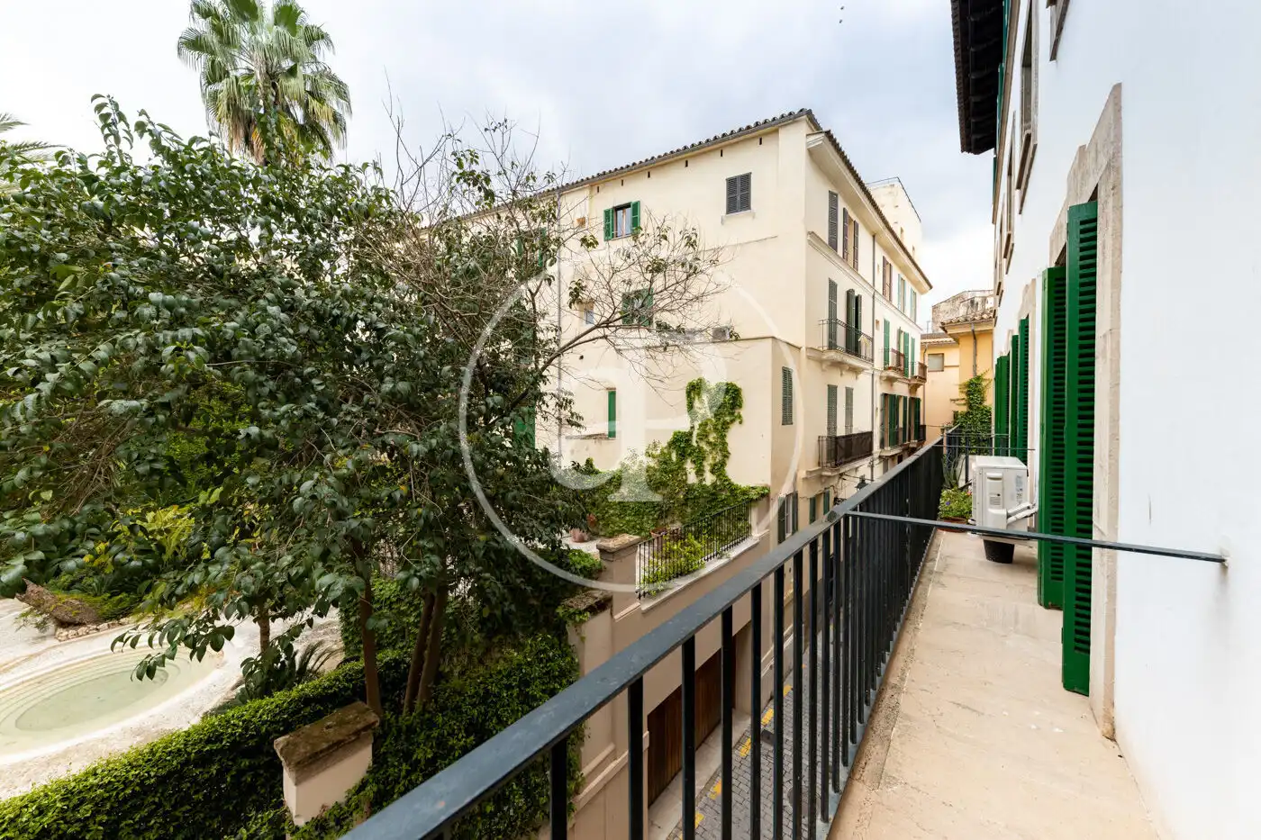 Vista exterior de Pis en venda en  Palma de Mallorca amb Calefacció i Balcó