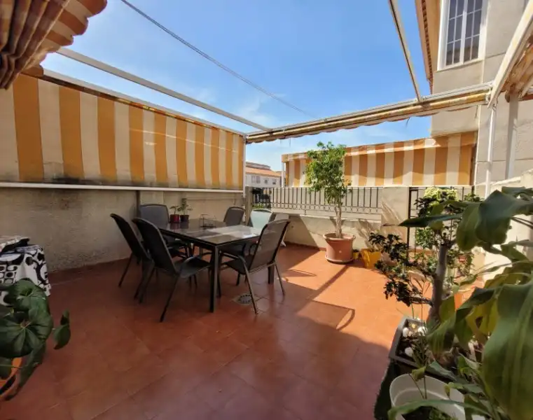 Casa adosada en venda a Calle Mar del Norte, 77, Jardines de Alhaurín - Huerta Alta - Fuensanguínea