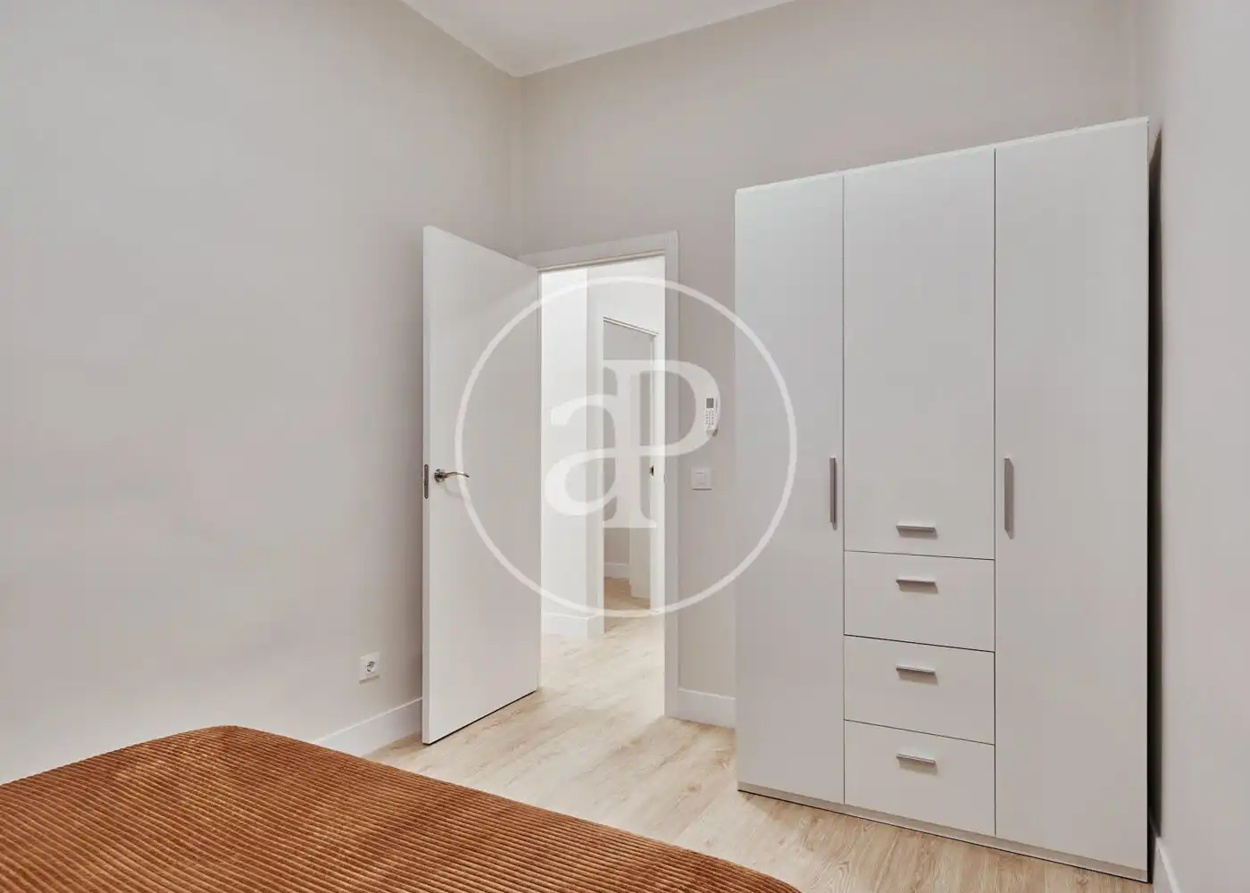 Bedroom of Flat for sale in Madrid  with Air Conditioner, Heating and Furnished