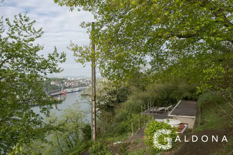 Casa o chalet en venta en Pasaia con Calefacción, Jardín privado y Terraza