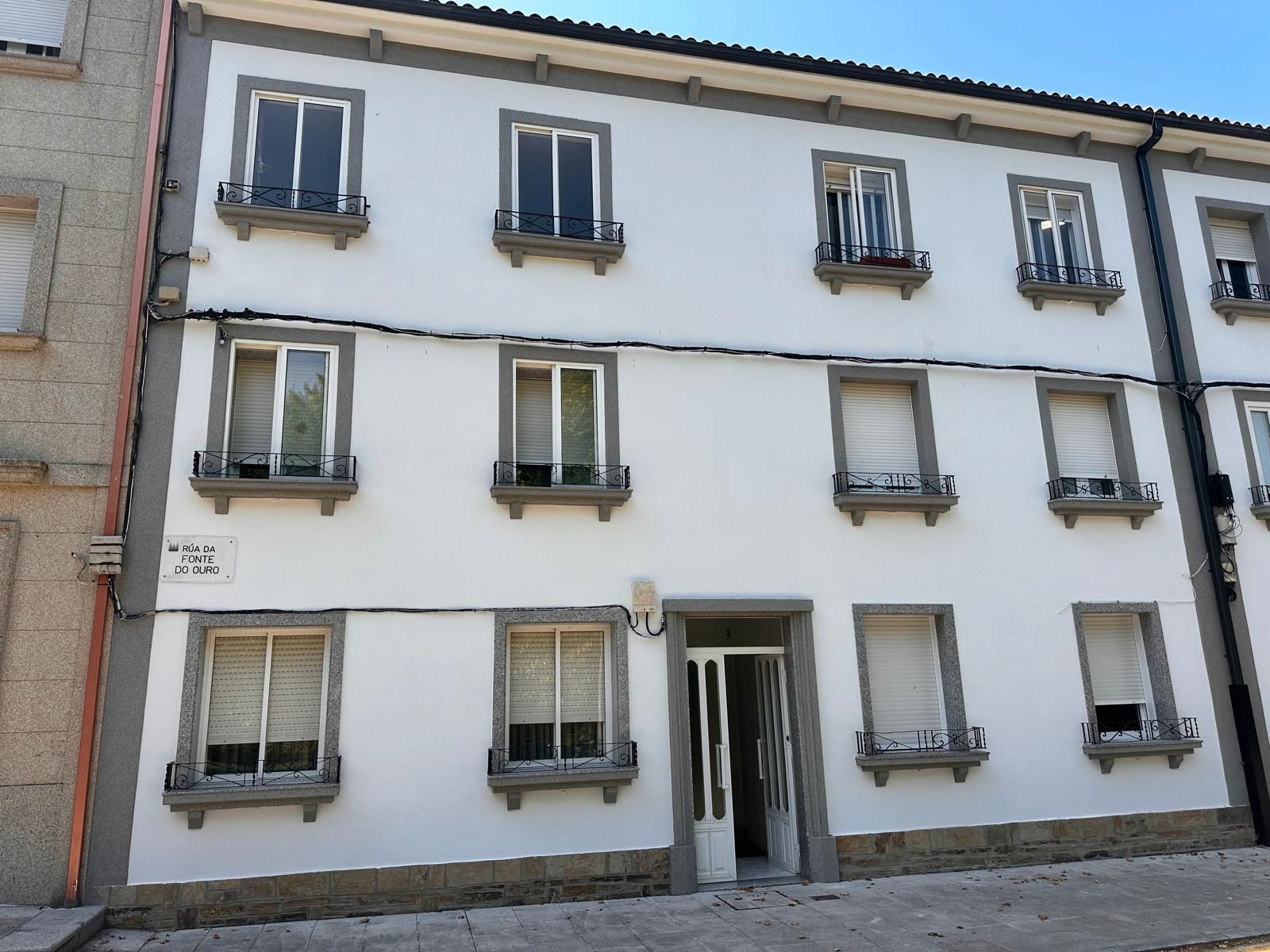 Vista exterior de Piso en venta en Santiago de Compostela 