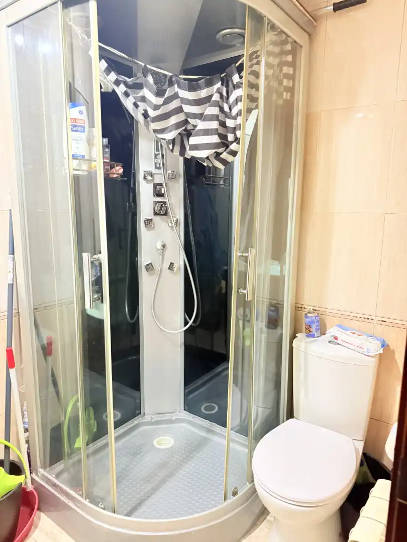 Baño de Planta baja en venta en Argentona con Aire acondicionado, Calefacción y Horno