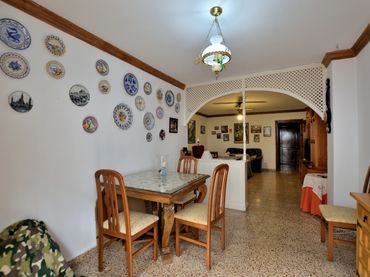 Baixos amb ascensor en venda a Calle Manuel Siles Gracián