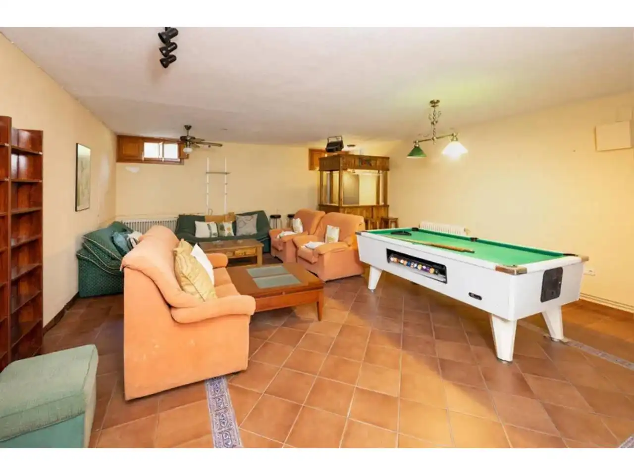 Casa o xalet en venda en Baza amb Calefacció, Jardí privat i Terrassa