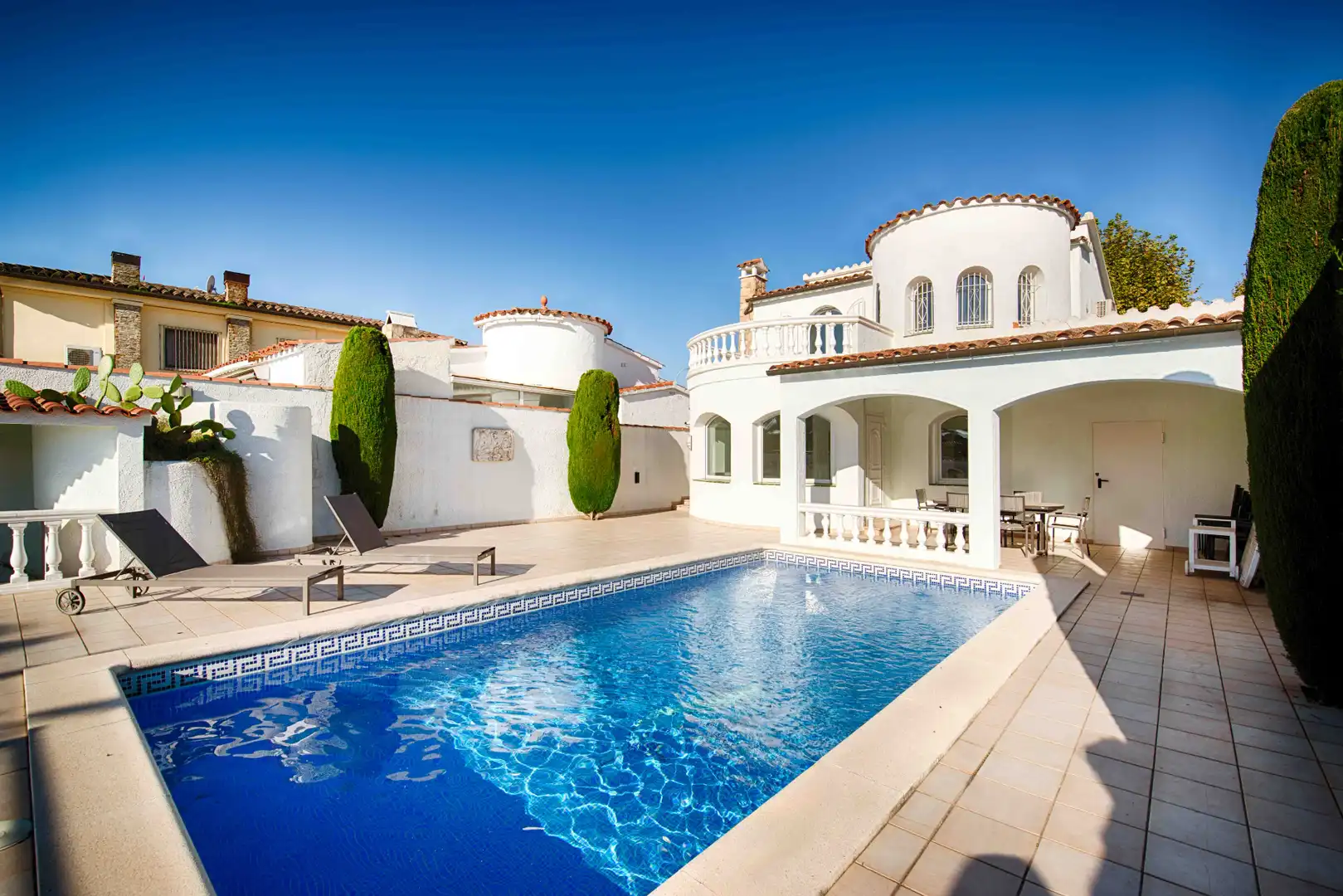 Chalet con piscina en venta en Carrer Llobregat, imagen 7