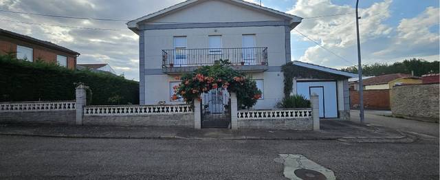 Casa-chalet en Venta en Quintana y Congosto