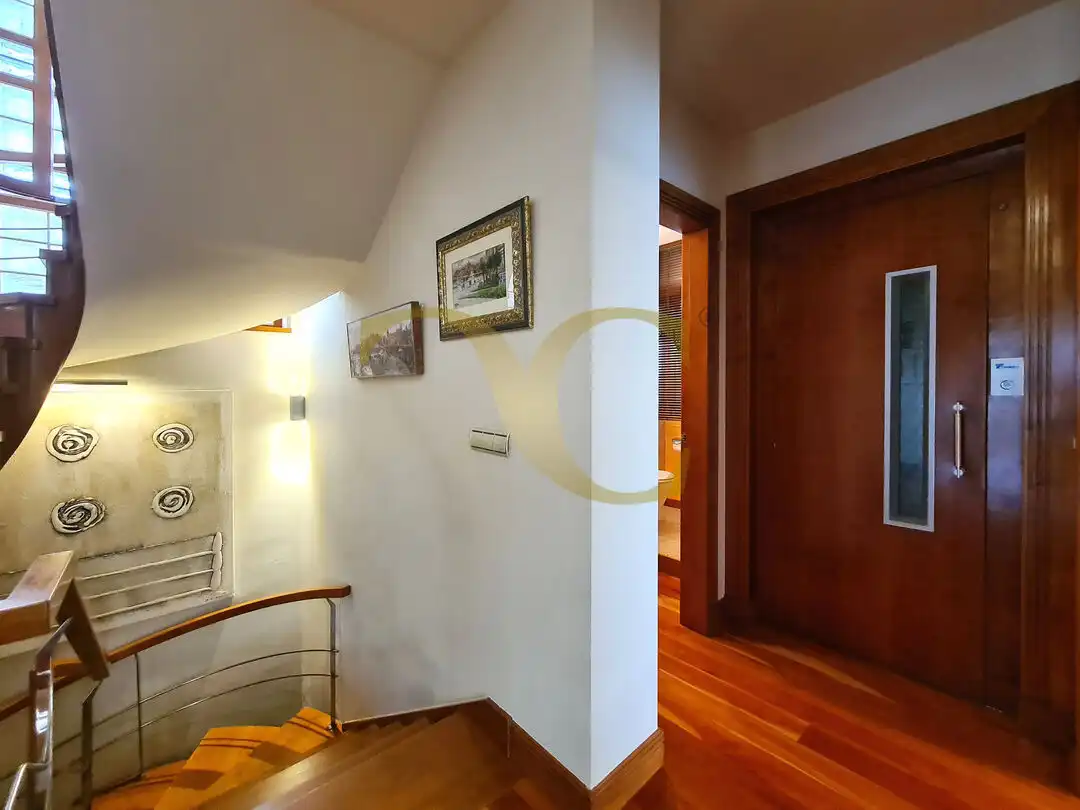 Casa o xalet en venda en Gijón  amb Calefacció, Jardí privat i Terrassa