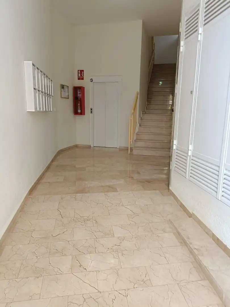 Piso de alquiler en Alicante / Alacant, Alicante