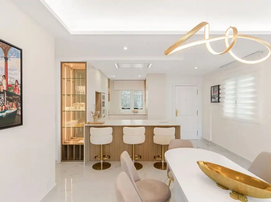 Apartament amb piscina en venda a Nueva Andalucía, imagen 9