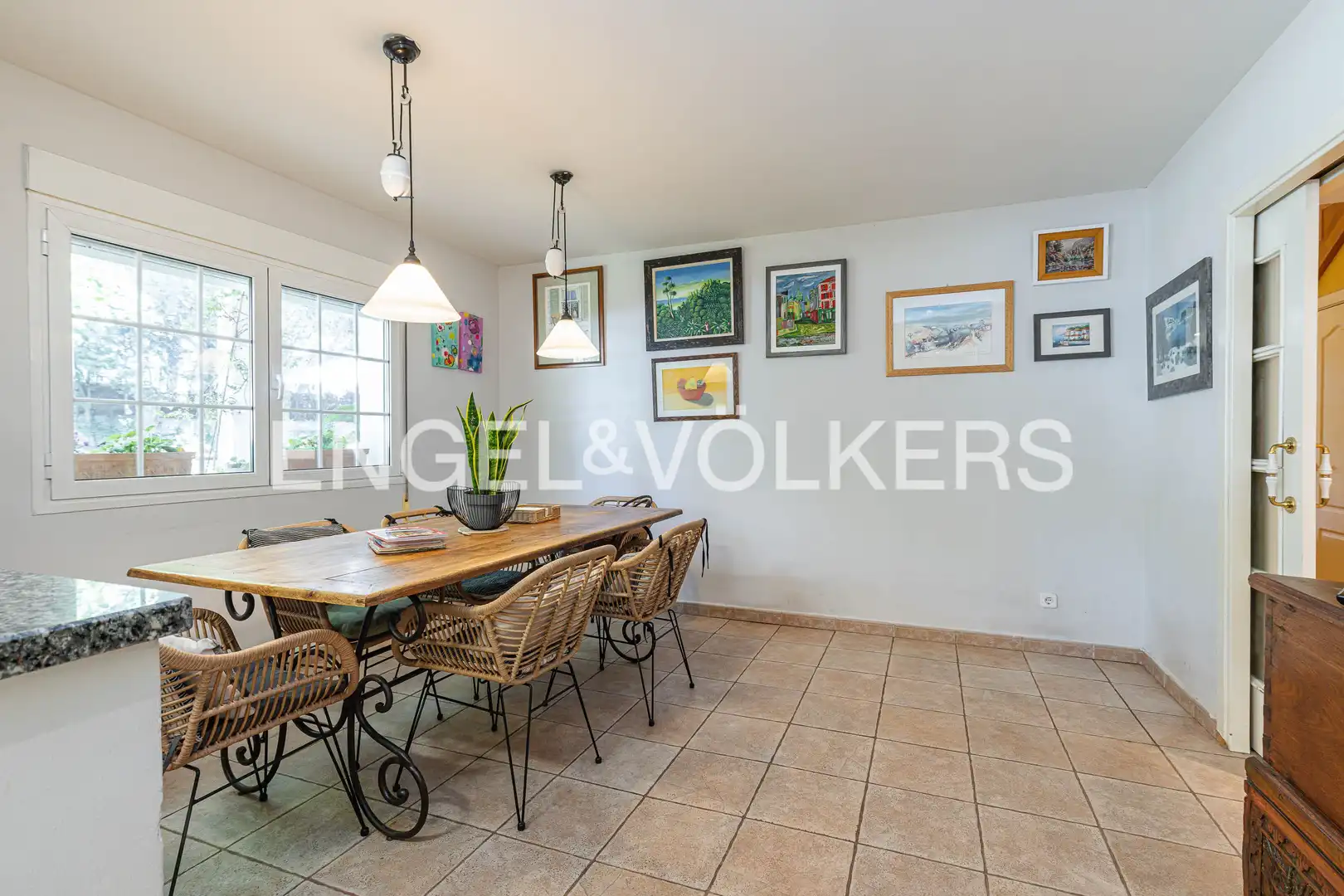 Comedor de Casa o chalet en venta en Las Rozas de Madrid con Aire acondicionado, Calefacción y Jardín privado