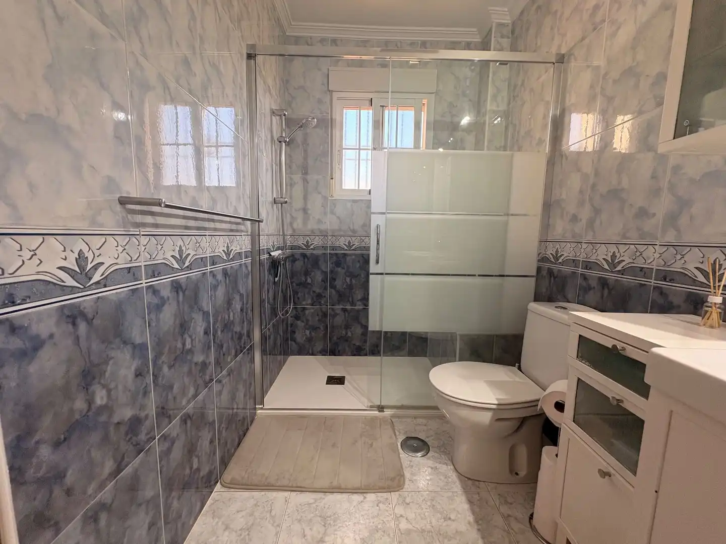 Casa o xalet de lloguer a Lomas de Cabo Roig - Los Dolses