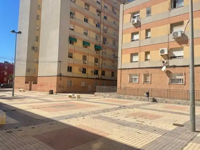 Vista exterior de Piso de alquiler en Cartagena con Aire acondicionado, Amueblado y Alarma