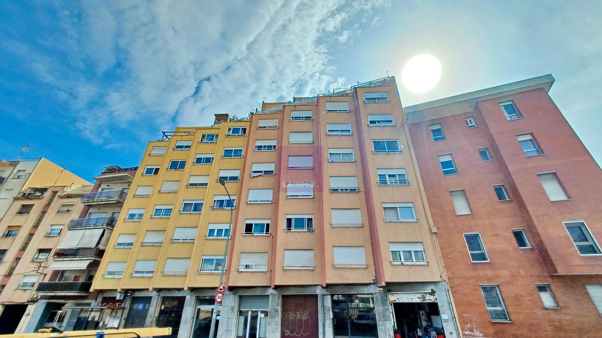 Exterior view of Flat for sale in Mataró  with Heating, Parquet flooring and Balcony