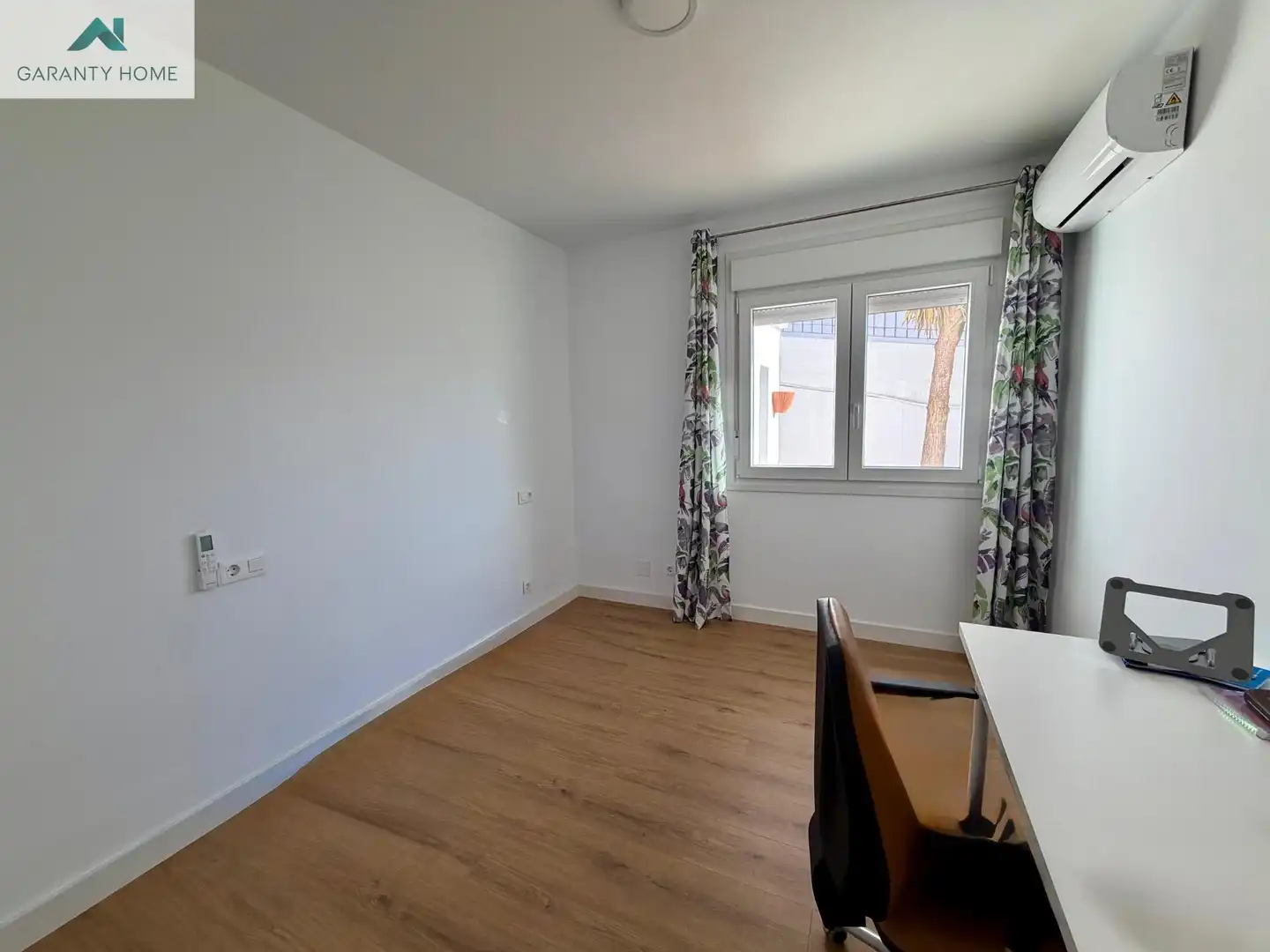Dormitori de Casa o xalet en venda en Alcaucín amb Aire condicionat, Jardí privat i Terrassa