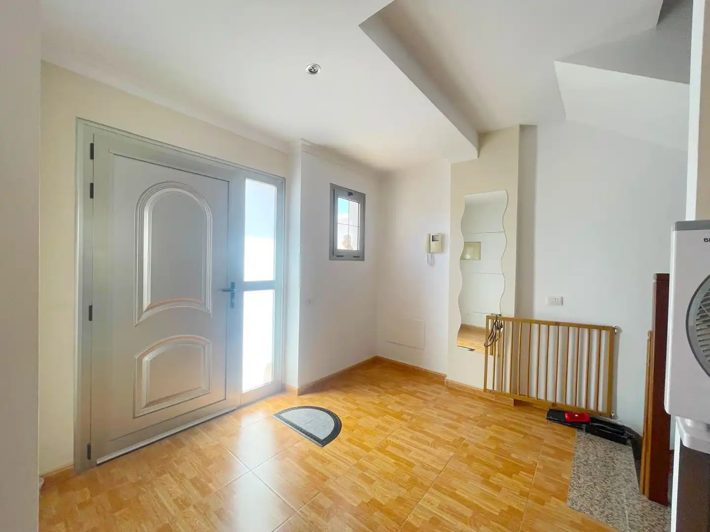 Maisonette zum Verkauf in Ingenio mit Klimaanlage, Terrasse und Abstellraum