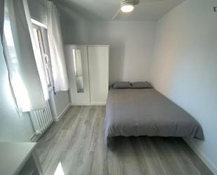 Bedroom of Apartment to share in  Madrid Capital  with Heating, Furnished and Washing machine