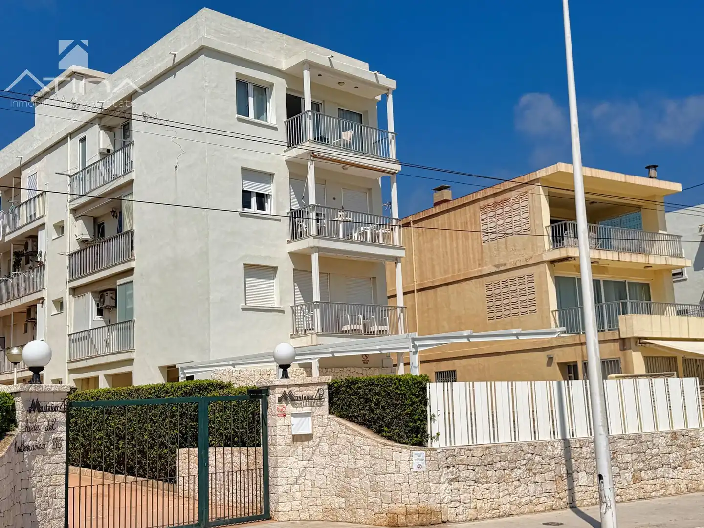 Vista exterior de Apartament en venda en Jávea / Xàbia amb Aire condicionat, Calefacció i Jardí privat