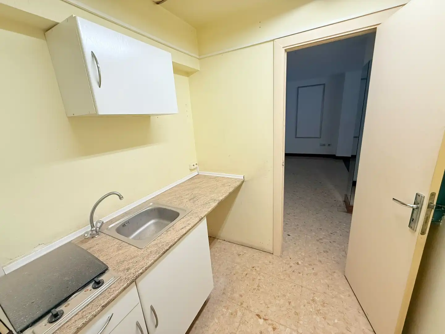 Kitchen of Commercial properties for sale in  Palma de Mallorca  with Air Conditioner and Heating