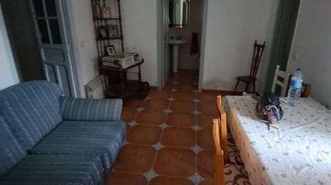 SE VENDE CASA DE UNA SOLA PLANTA CON AMPLIO PATIO