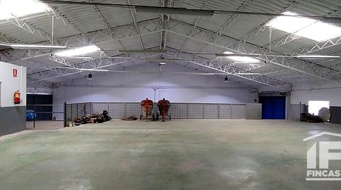 Nave comercial en zona residencial, image 5