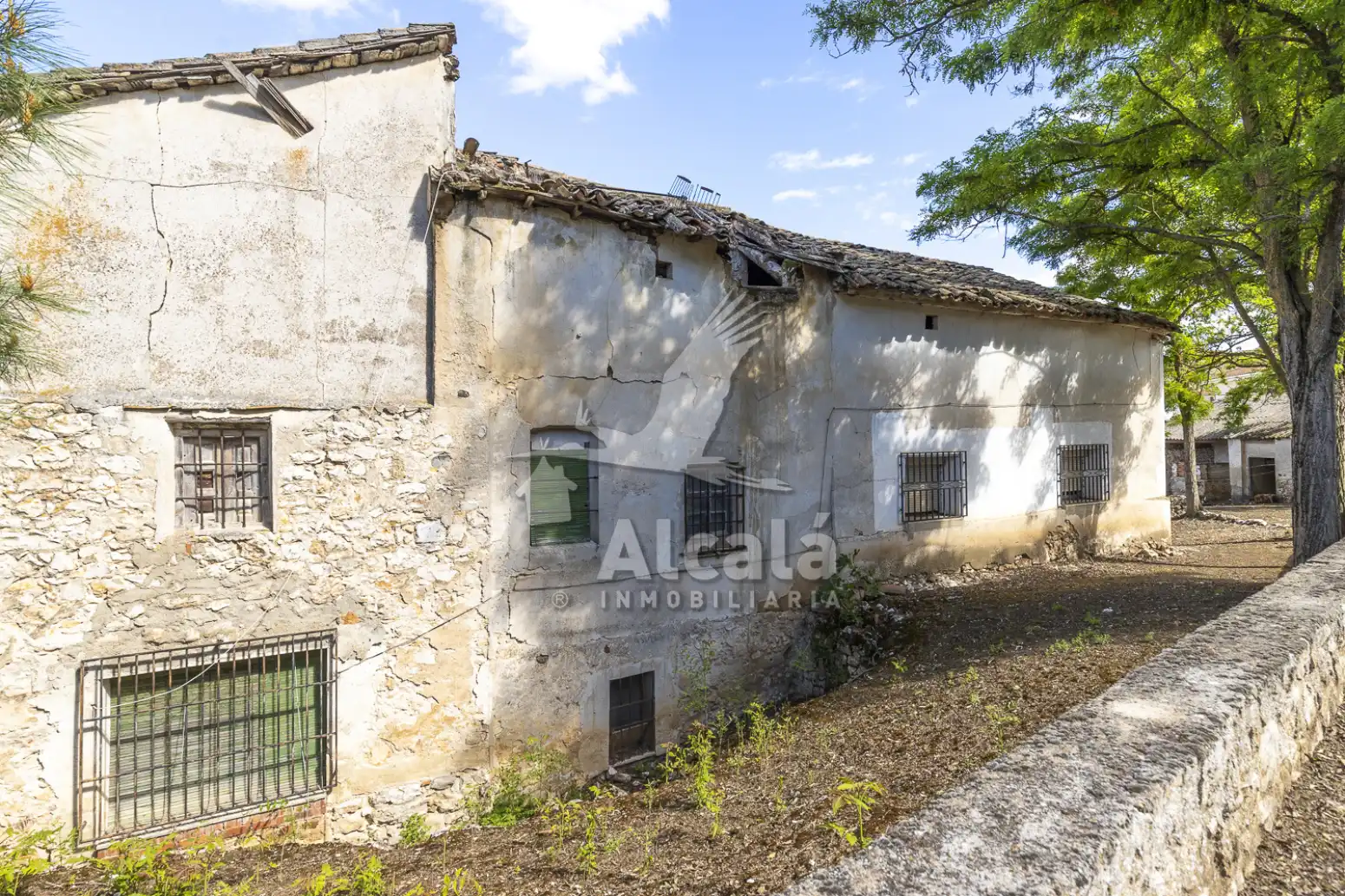 Exterior view of Residential for sale in Santorcaz