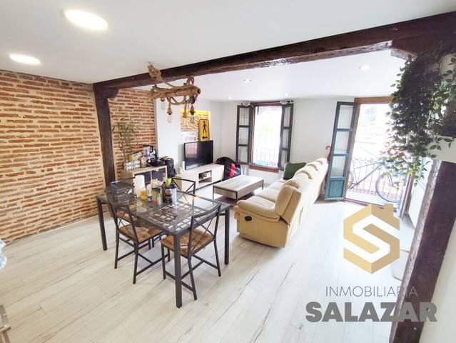 Piso en Venta en Mallona Galtzada en Casco Viejo