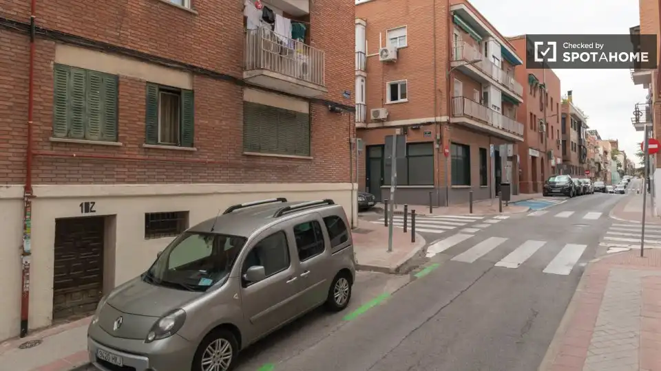 Habitació a Almenara -Ventilla