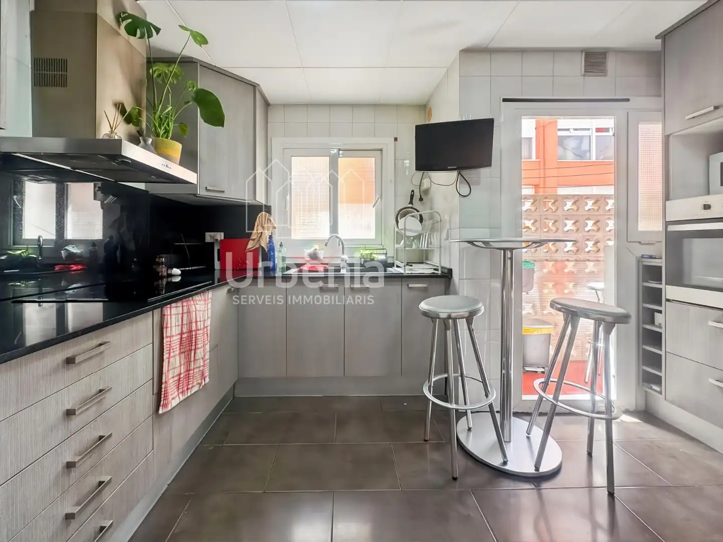 Kitchen of Flat for sale in Blanes  with Air Conditioner and Terrace