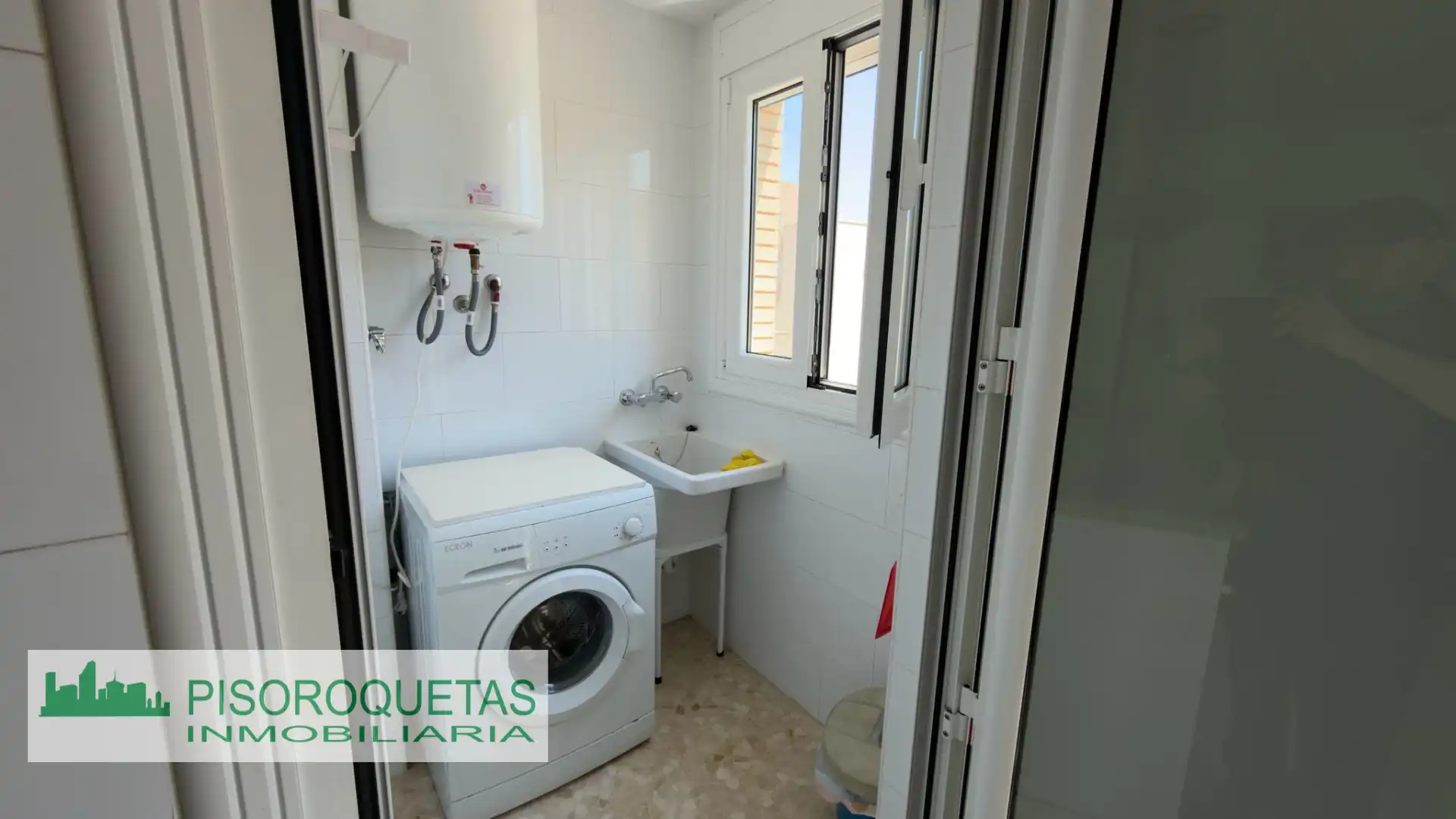 Appartamento con terrazza in affitto a Calle Faro, imagen 4