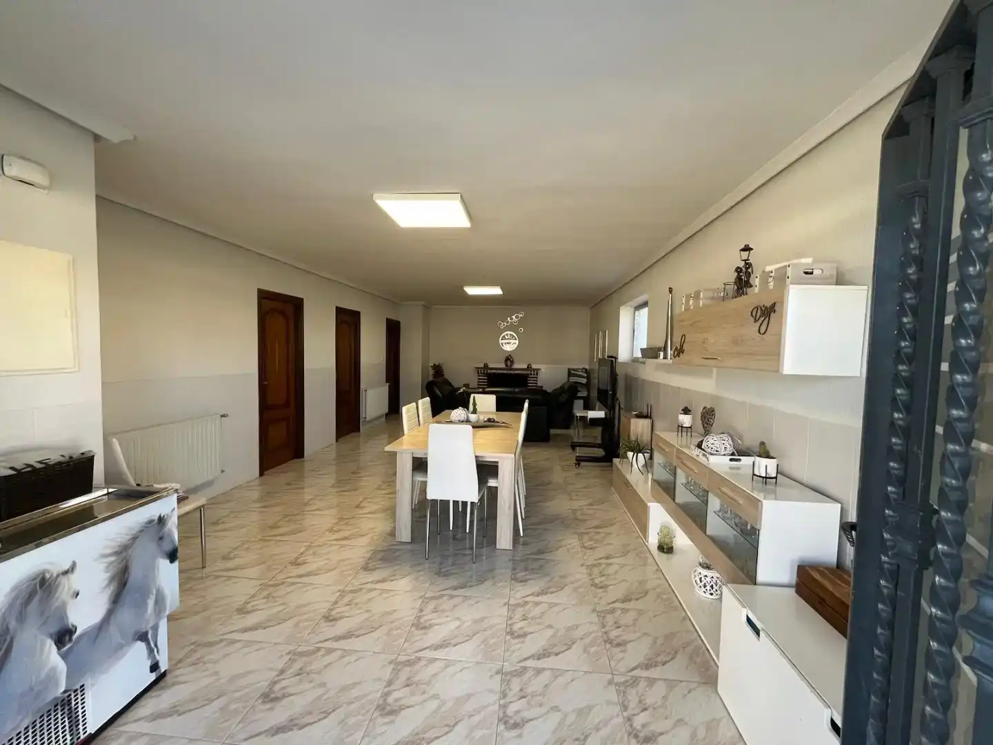 Casa o chalet de alquiler en Calvarrasa de Abajo con Jardín privado, Piscina y Amueblado