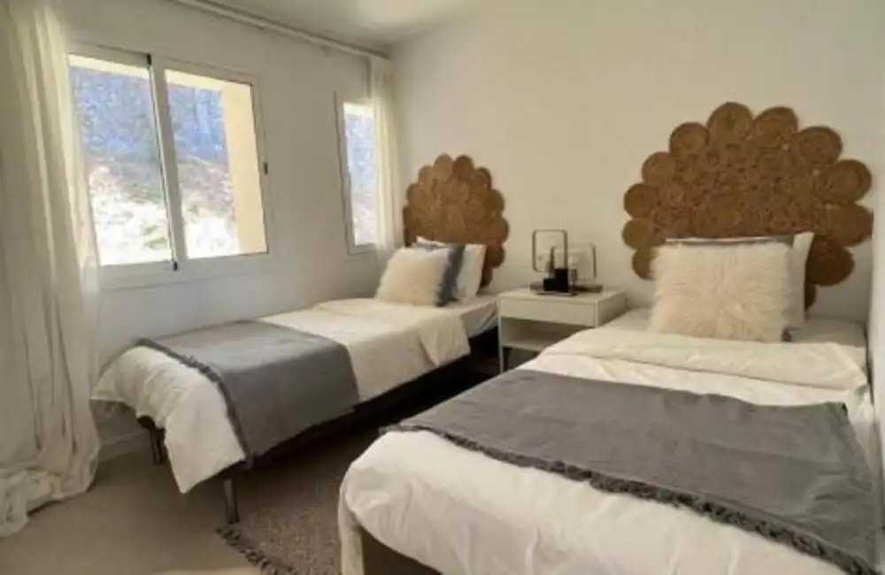 Habitación de Ático de alquiler en Marbella con Aire acondicionado, Terraza y Piscina