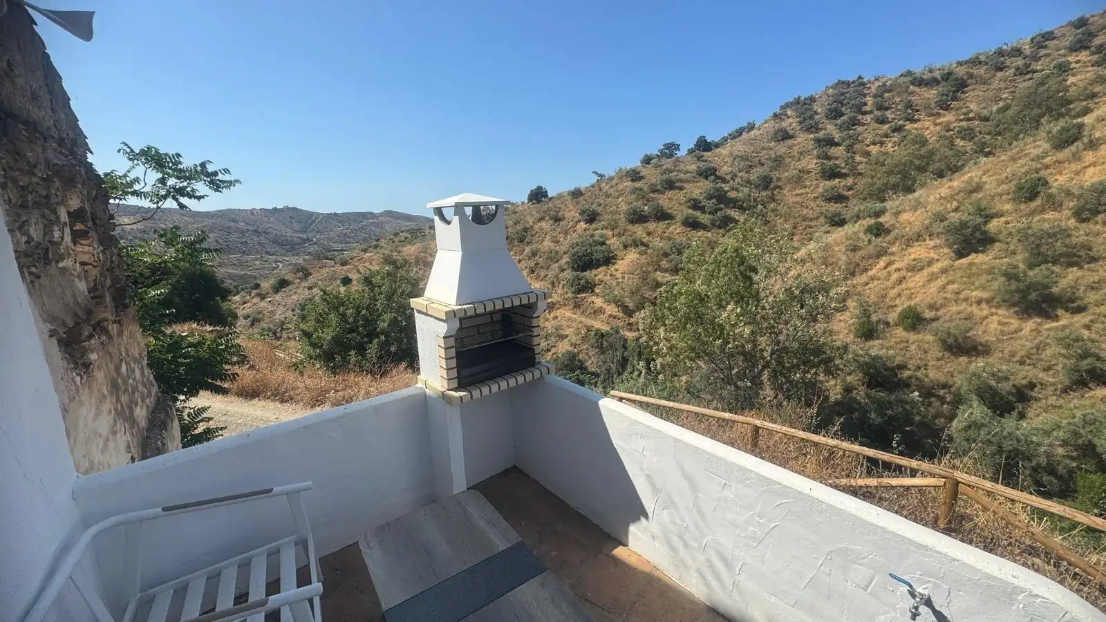 Terraza de Finca rústica en venta en Moclinejo con Aire acondicionado, Calefacción y Jardín privado