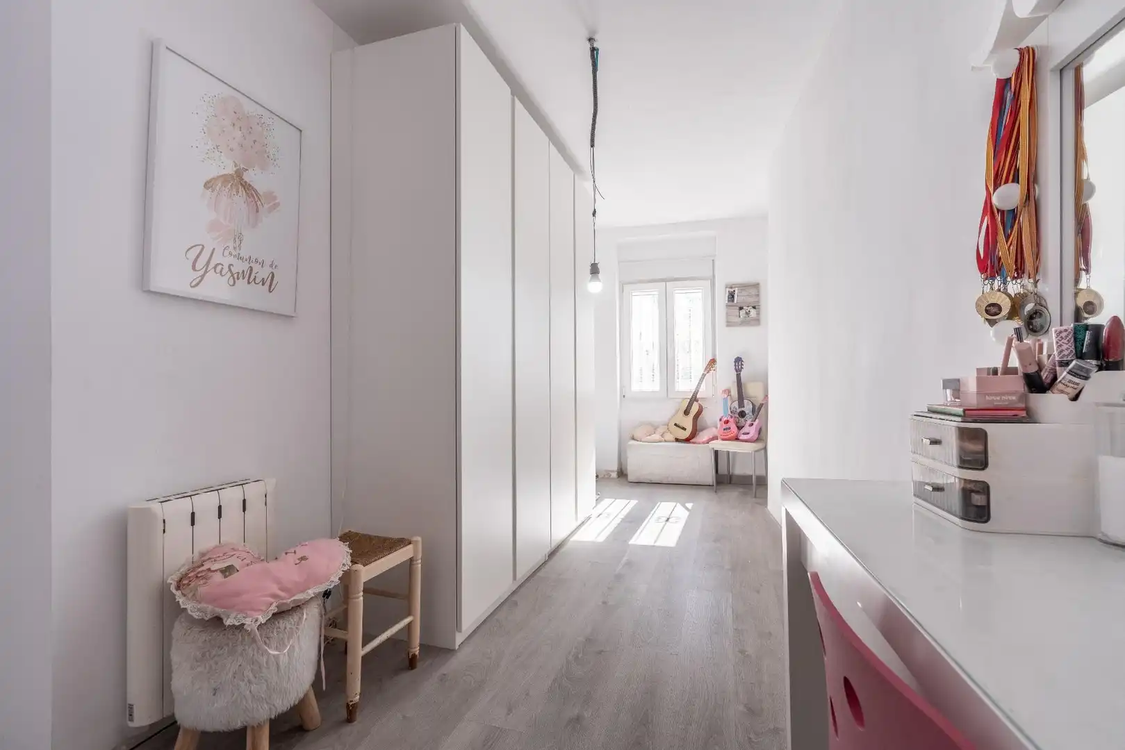 Bedroom of Houses for sale in Valencia  with Private garden, Terrace and Swimming Pool
