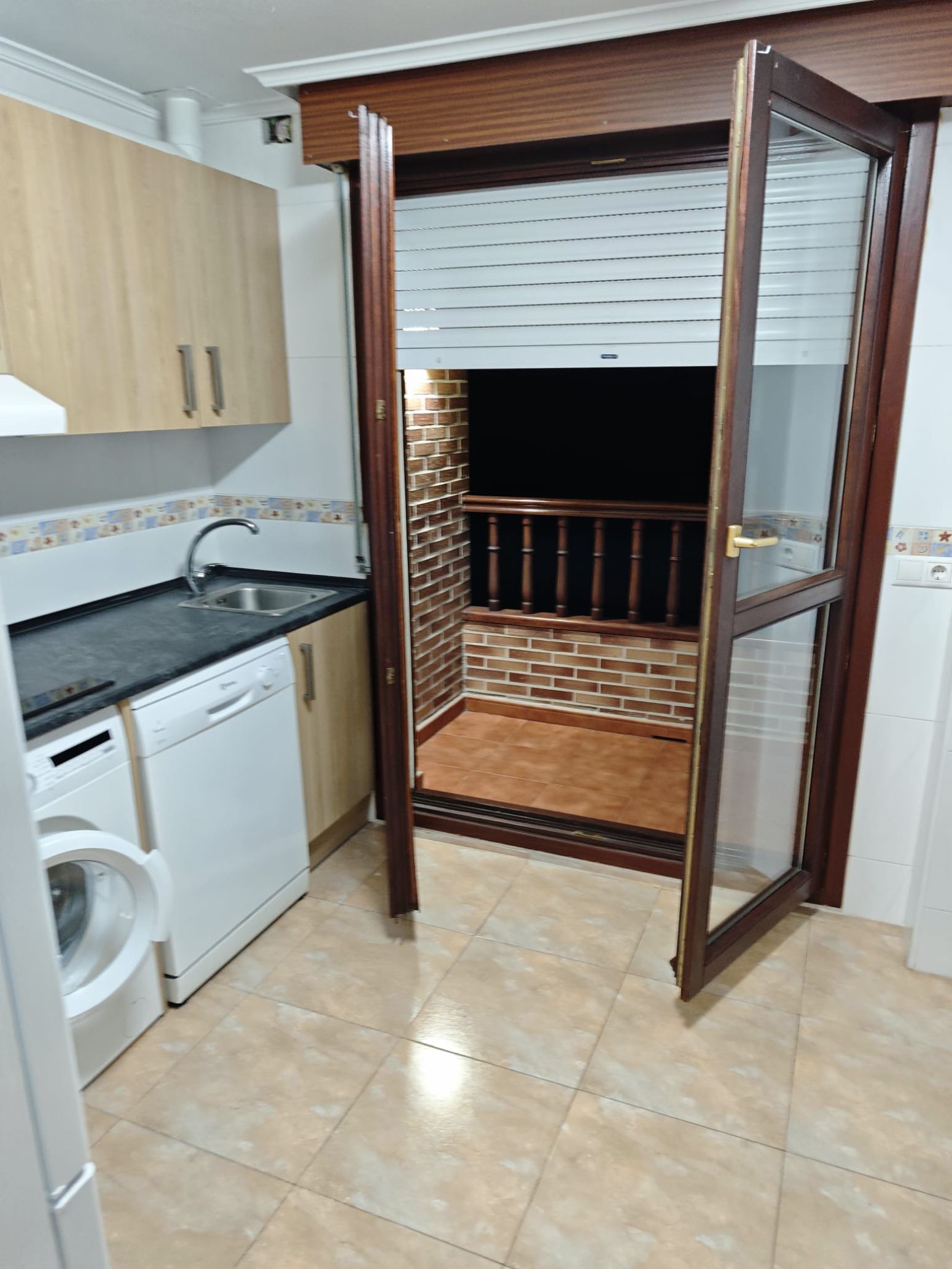 Cocina de Piso de alquiler en Hazas de Cesto con Calefacción y Balcón