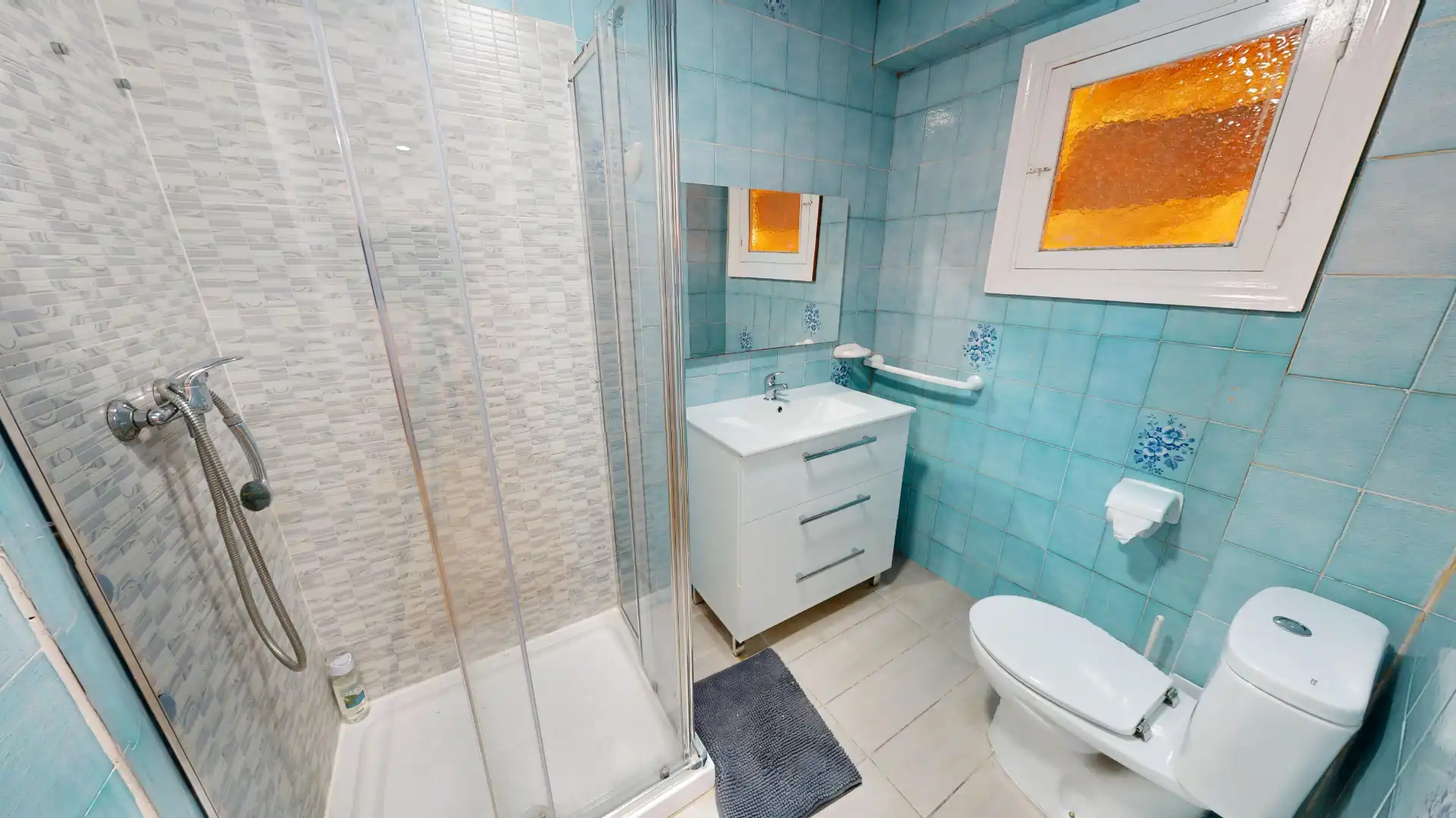 Bathroom of Flat for sale in Sant Joan d'Alacant  with Air Conditioner and Balcony