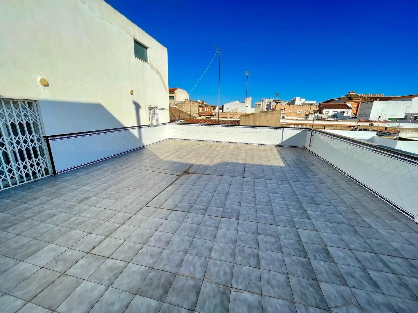 Terrasse von Wohnung zum Verkauf in Fuente Álamo de Murcia mit Klimaanlage, Terrasse und Abstellraum