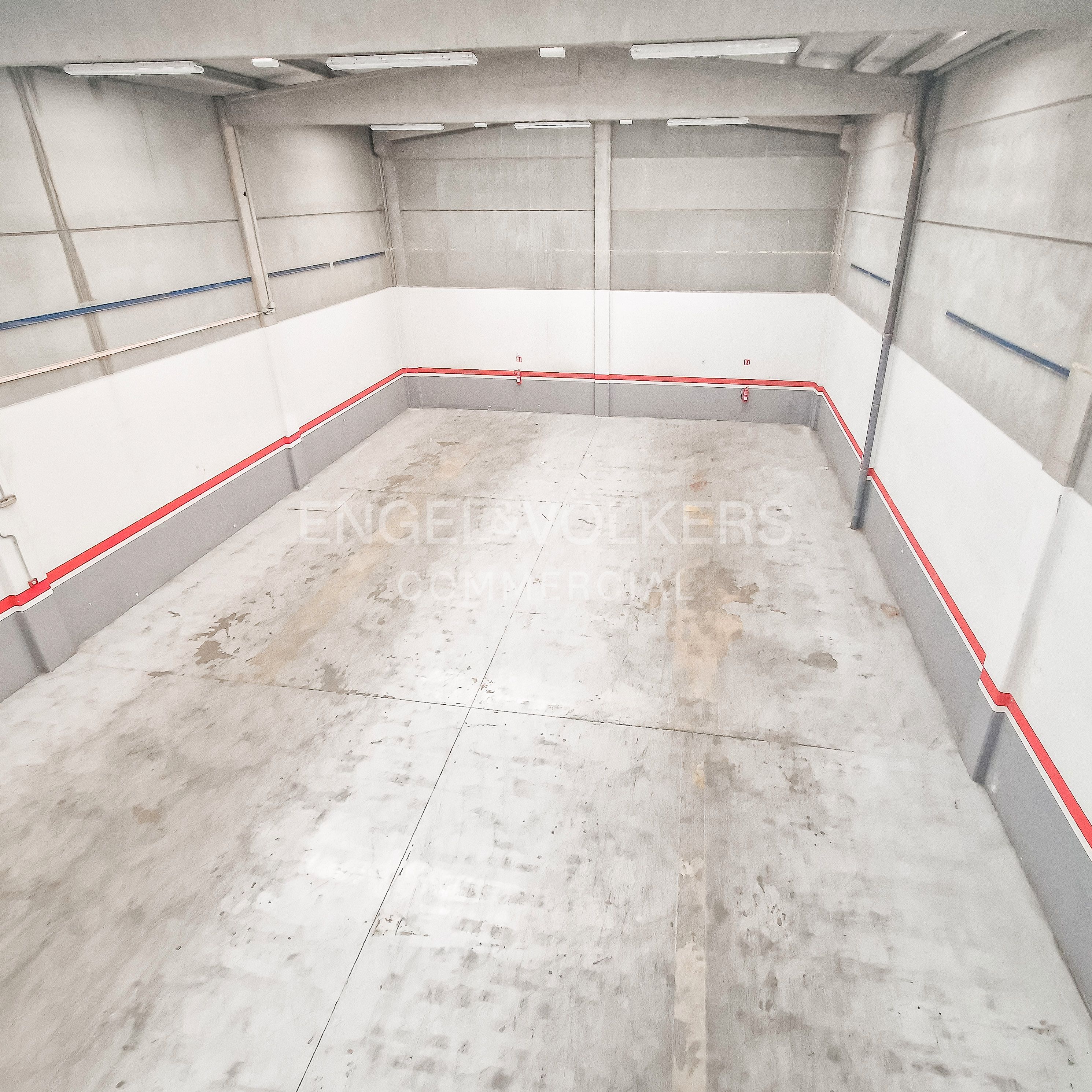 Nau industrial en venda en Pallejà