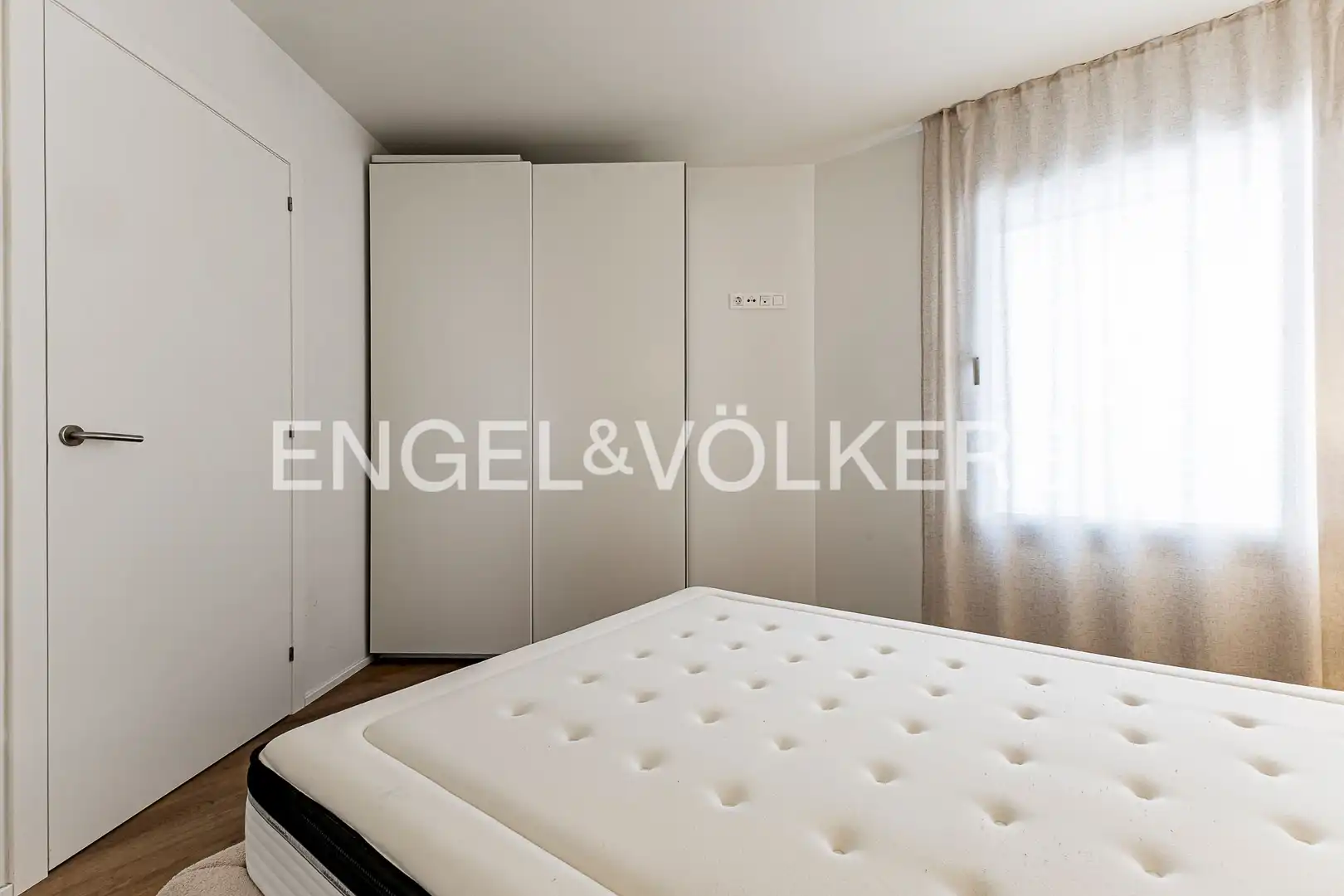 Bedroom of Duplexes for rent in Barcelona  with Air Conditioner, Heating and Private garden