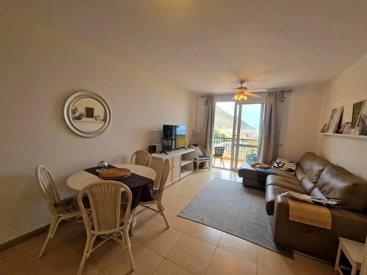 Sala de estar de Piso de alquiler en Adeje con Terraza, Amueblado y Internet